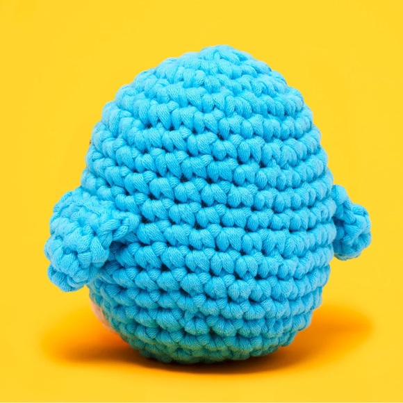 The Woobles: Pierre the Penguin (Blue) - Crochet Kit - Picture 4 of 12